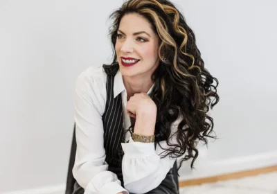 Episode 24 – Lindsey Scott