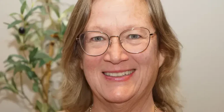 Margaret Burke - Zekely Podcast Episode 81 Guest